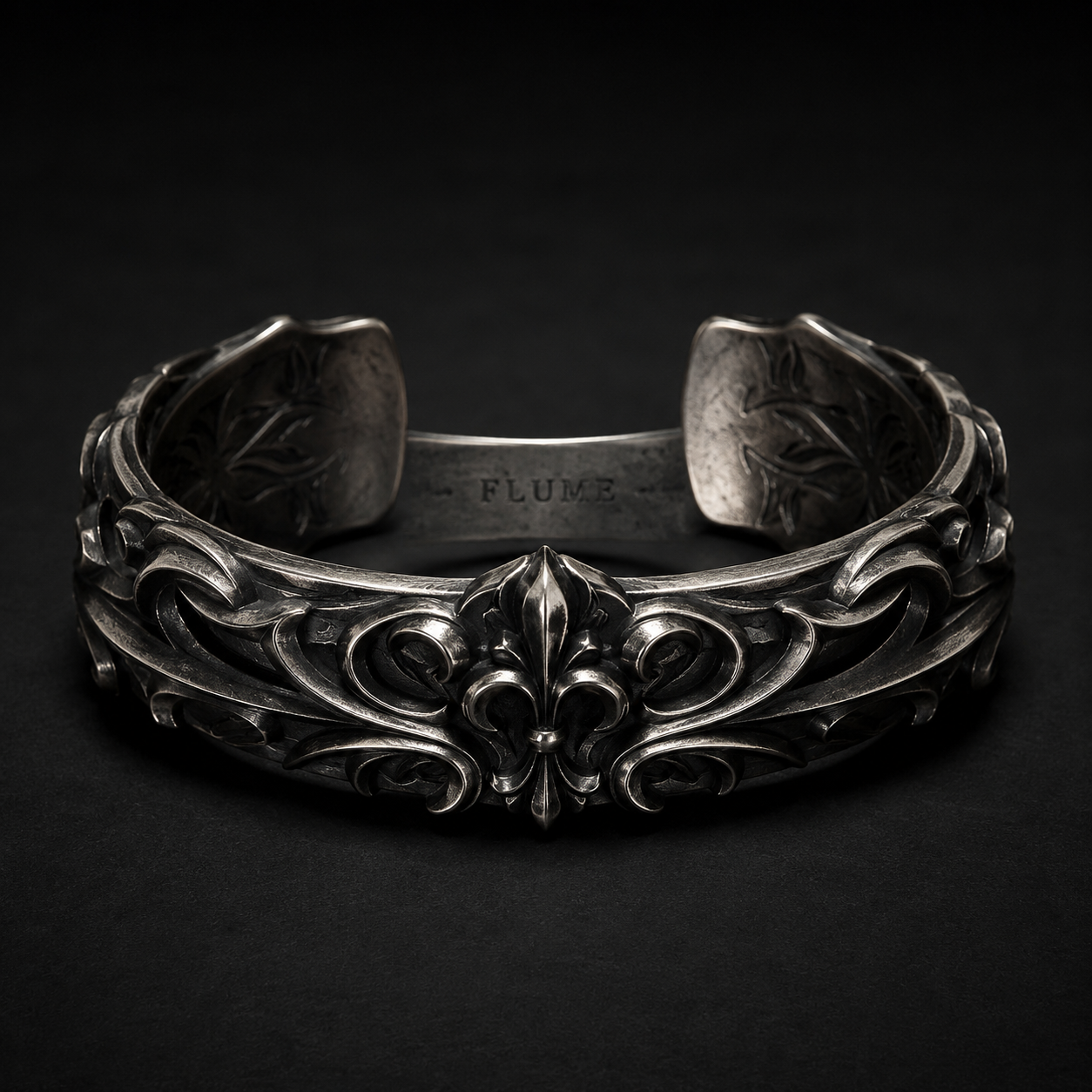 FLUME Sovereign Fleur Cuff