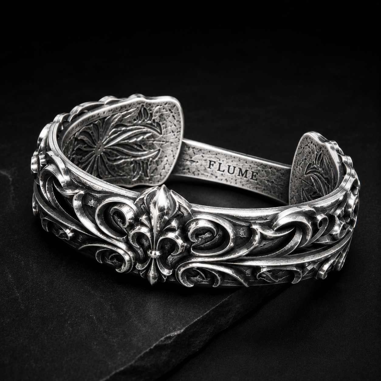 FLUME White Sovereign Fleur Cuff