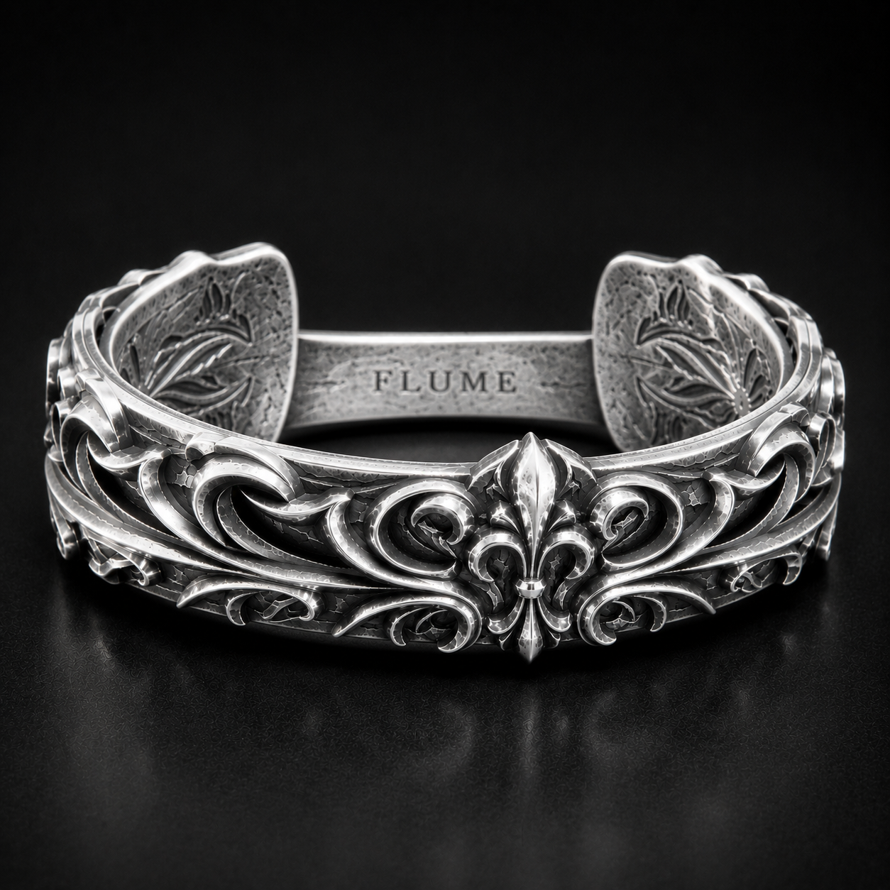 FLUME White Sovereign Fleur Cuff