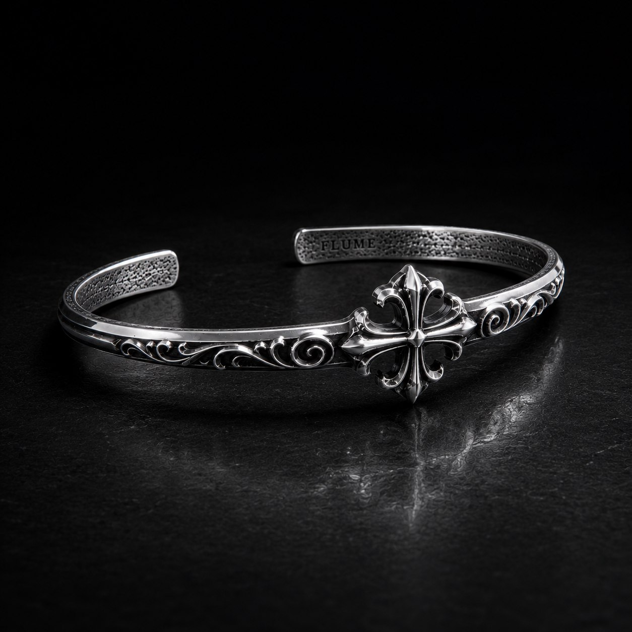 FLUME White Saint Fleur Cuff