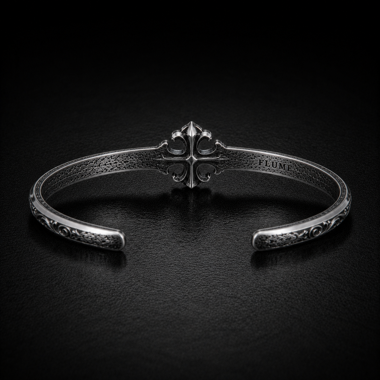FLUME Midnight Saint Fleur Cuff
