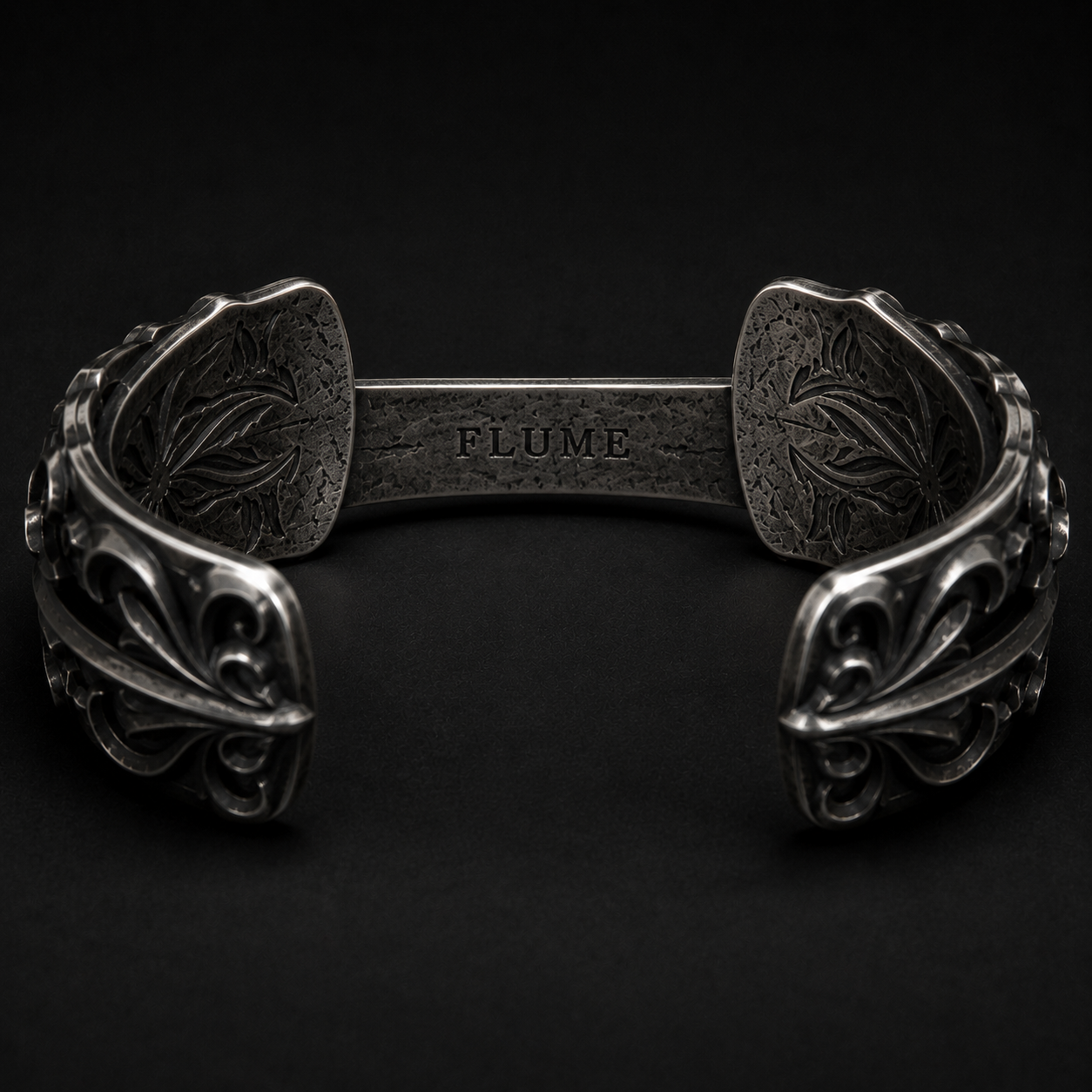 FLUME Sovereign Fleur Cuff