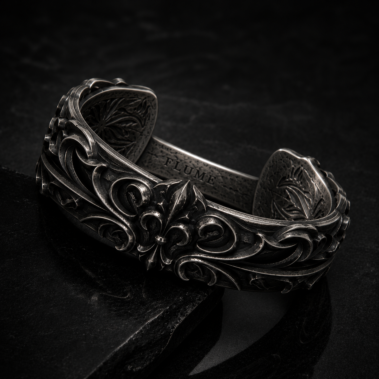 FLUME Sovereign Fleur Cuff